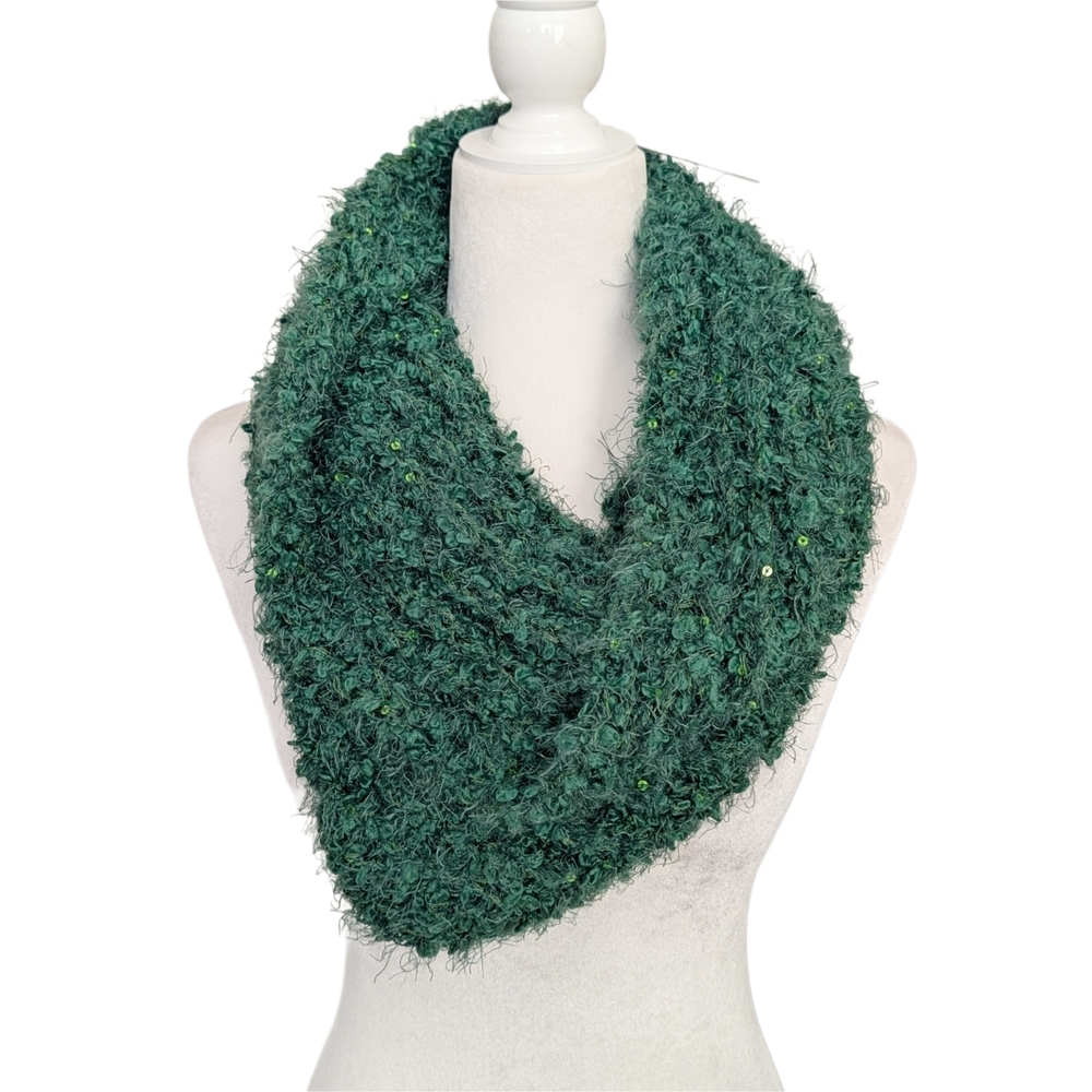 Steve Madden Green Sequin Super Soft Infinity Scarf NWT One Size